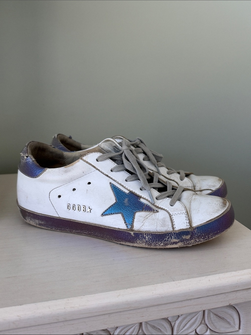 Damaged Golden Goose Superstar Sneakers Size 38
